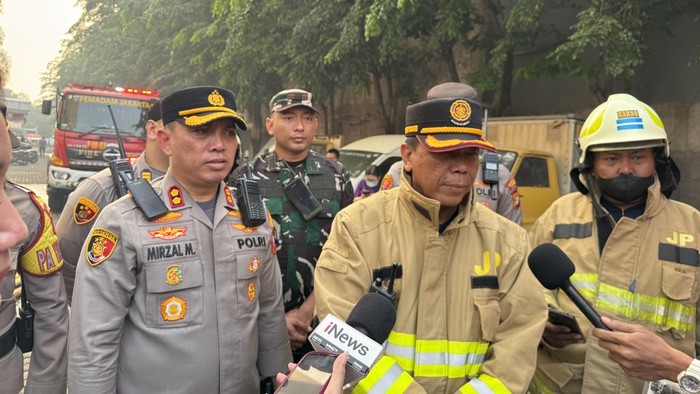 Polisi Dalami Penyebab Kebakaran Permukiman Padat di Gambir, Api Berhasil Dilokalisasi