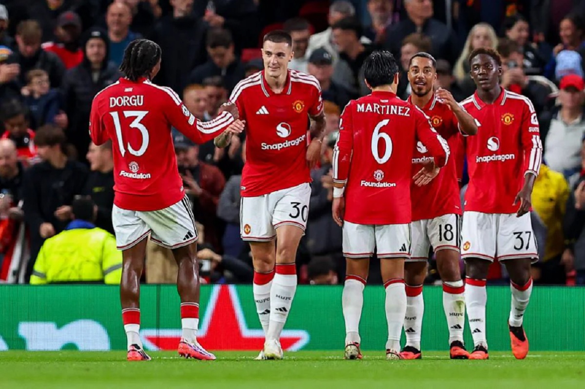 PSG Kuasai Puncak Klasemen Liga Champions, Manchester United Tempati Posisi Keempat
